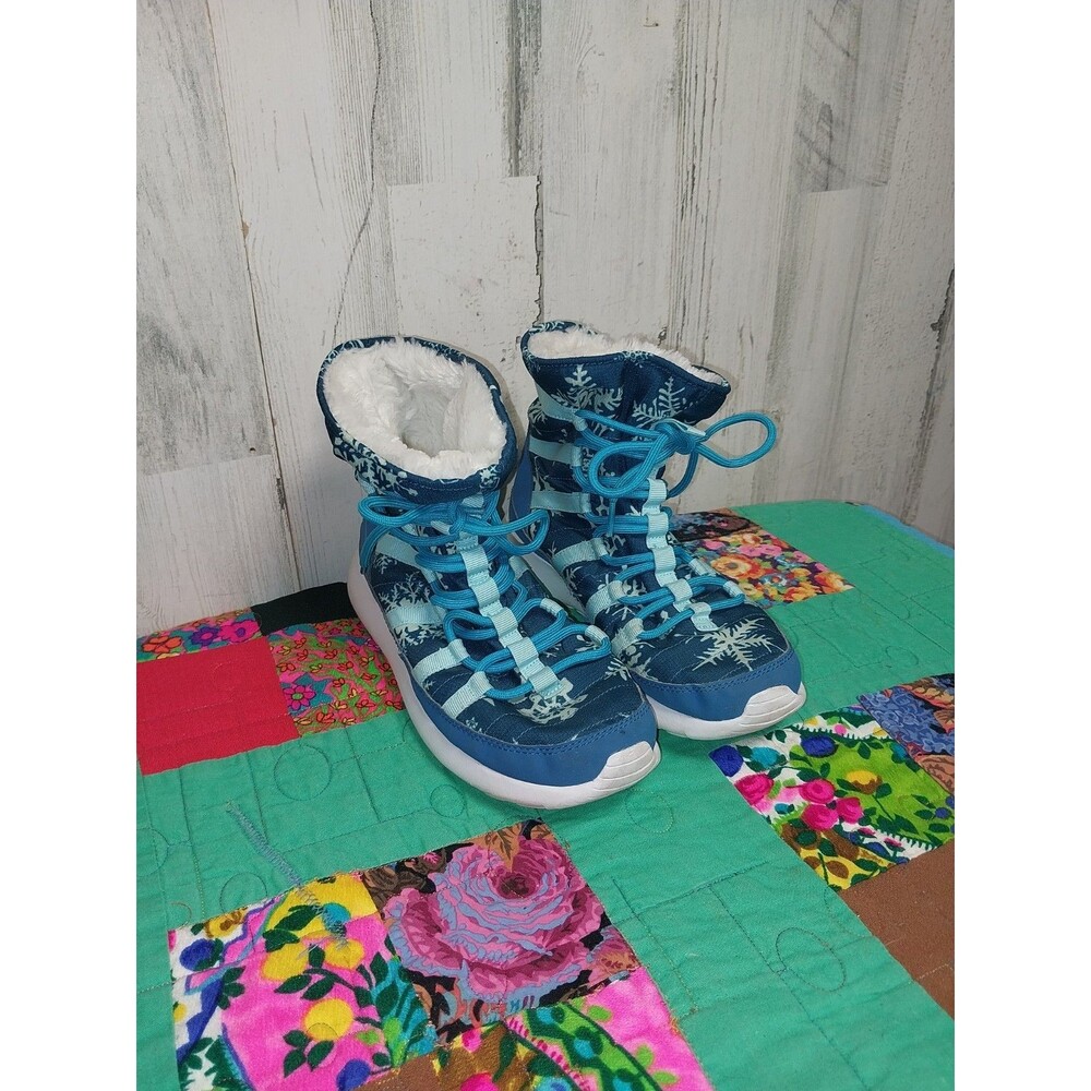NIKE Roshe High Sneaker Boots Faux Fur Lining Blue Snowflakes 6.5 Youth